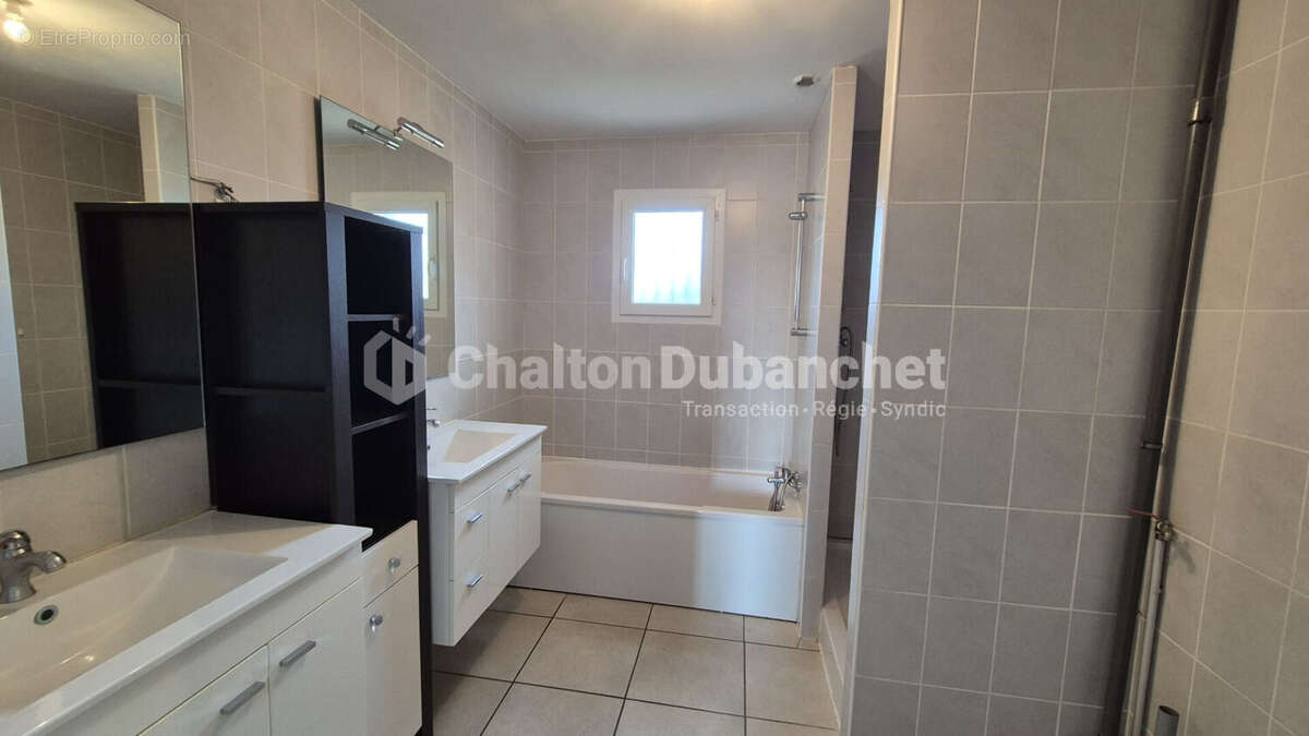 Maison 111 m² à Balbigny  - photo 3