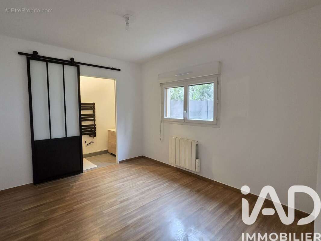 Photo 5 - Appartement à VILLEURBANNE