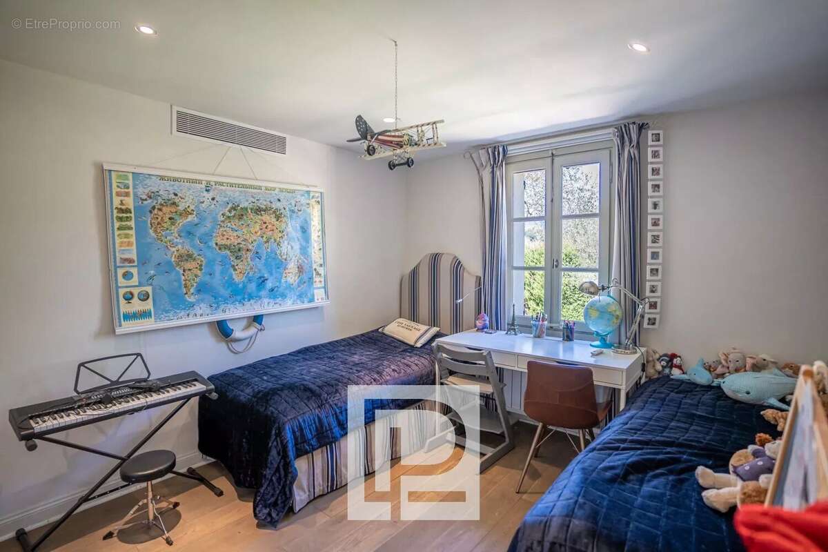 Maison à MOUANS-SARTOUX