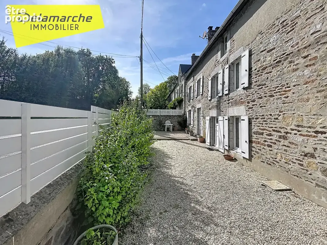 A vendre longère en pierre 6 pièces - 4 chambres Bréhal - photo 2