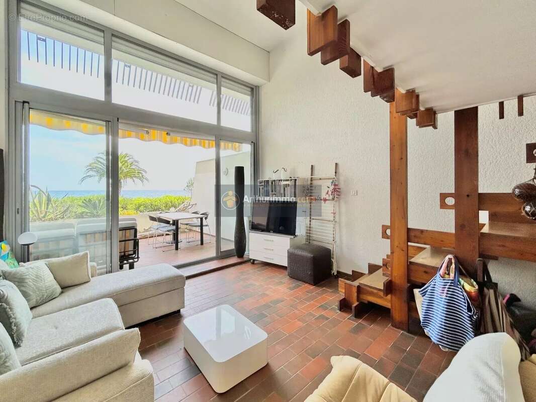 Appartement à FREJUS