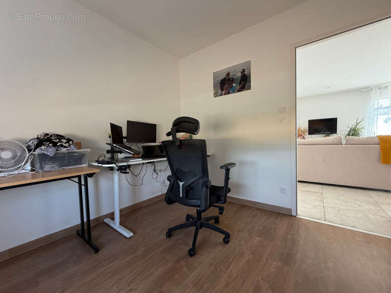 Les magnils reigniers (85400) - beugne l'abbe - villa plain pied 2020 grand confort 3 chambres sur 724m² - photo 10