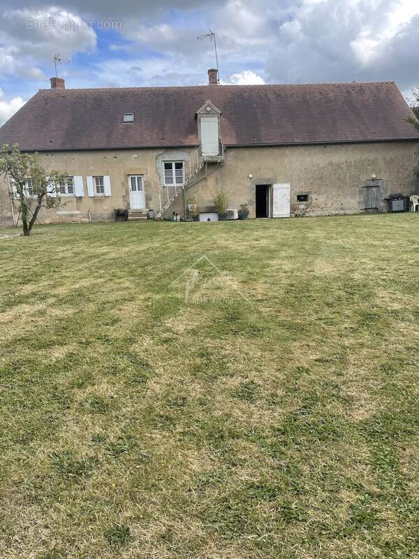 Appartement à YGRANDE