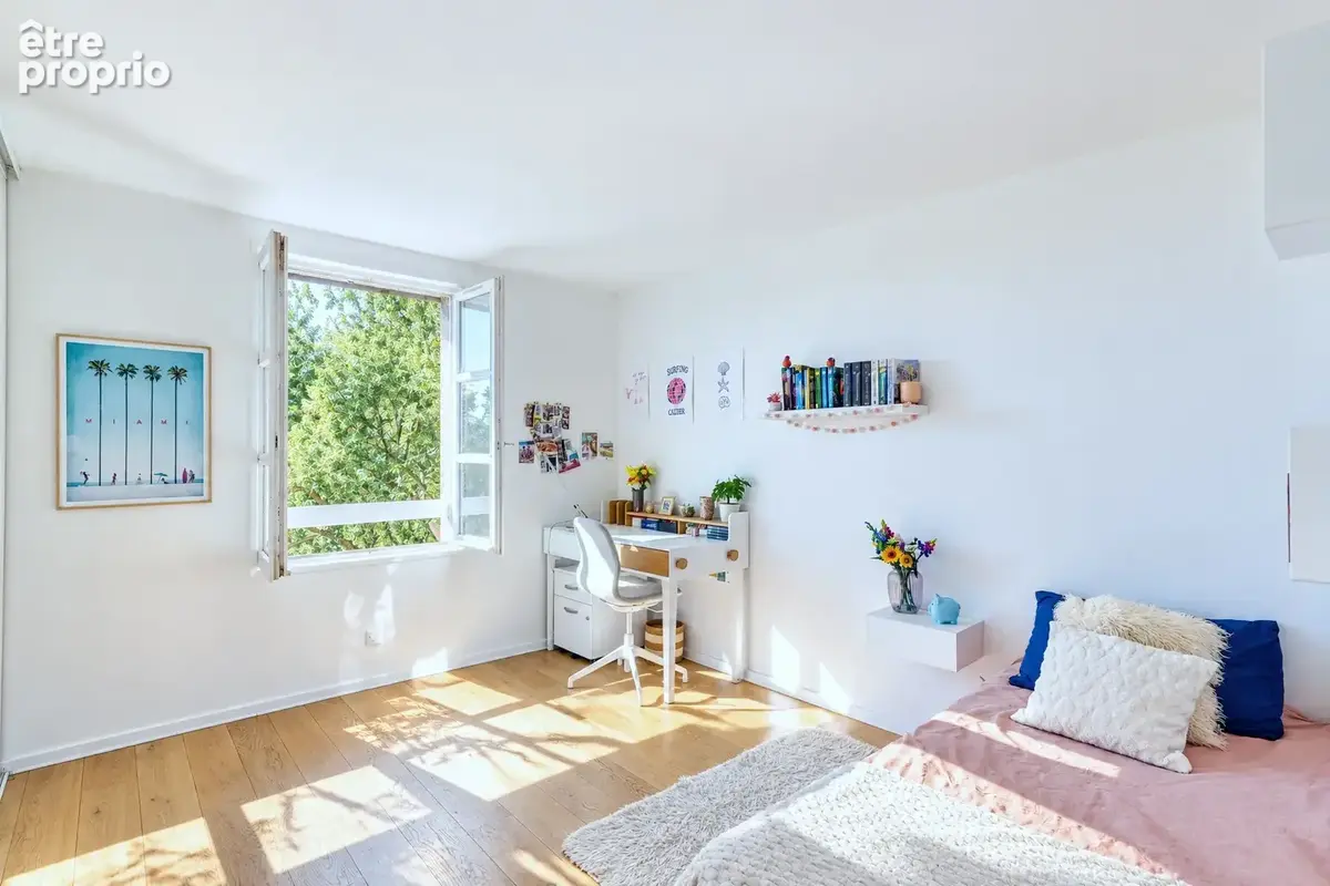 Maison 6 pièces, garages, jardin paysagé avec piscine   Saint-Cyr-au-Mont-d’Or - photo 19