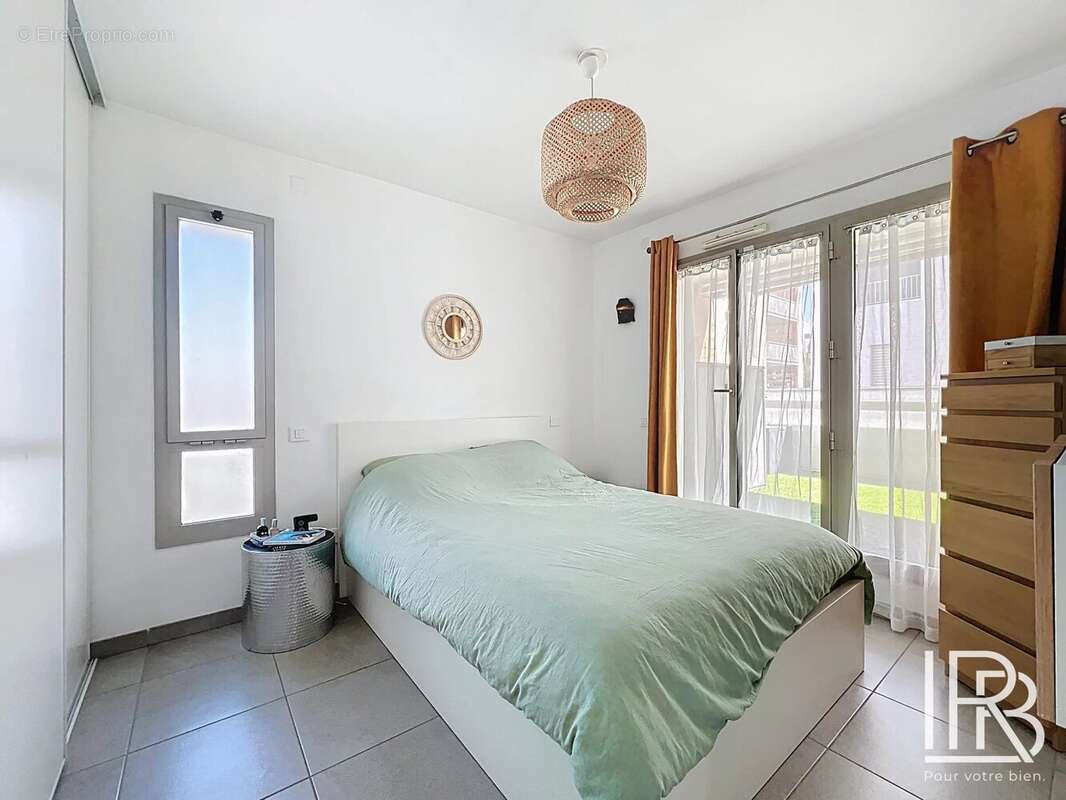 Appartement à MARSEILLE-2E