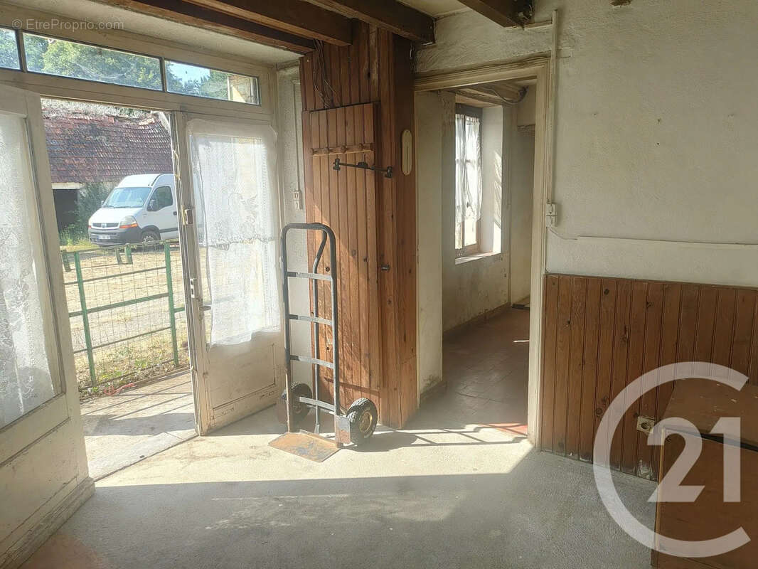 Maison 4 pièces 123 m² à vendre à Garchy (58150) - photo 6