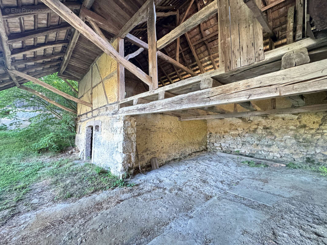 Proche DELLE - MAISON complétement à rénover avec beau potentiel ! - UEBERTSASS (Ref VB3515) - photo 7