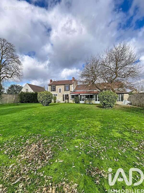 Photo 2 - Maison à CHAILLY-EN-BIERE