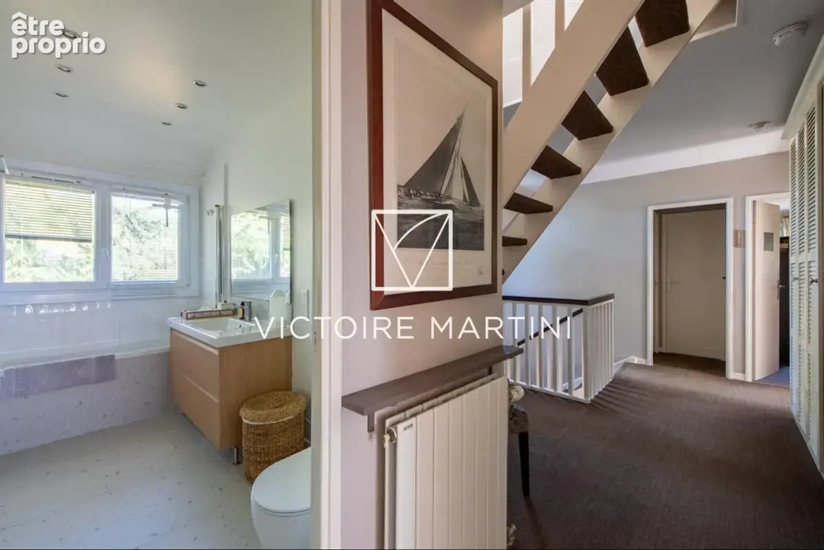 Maison 317 m² à Chavenay  - photo 19