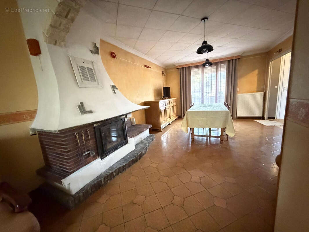 Maison à TREMBLAY-EN-FRANCE