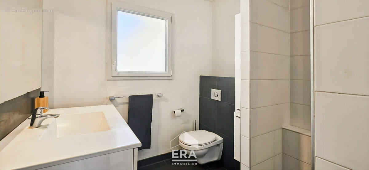 EYSINES 33320 - Maison familiale 200m²  5ch +  bureaux - 850 m² de parcelle - Calme - Garage, Jardin - photo 6