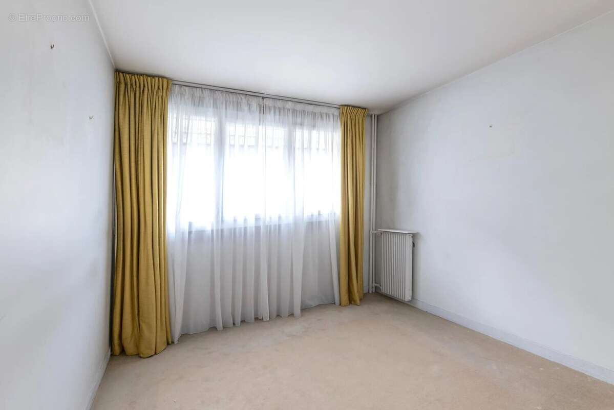 Appartement à CHAVILLE