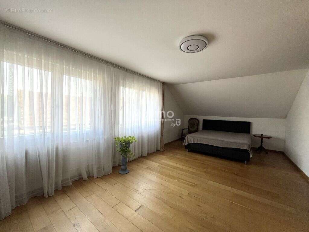 Maison à SERMERSHEIM