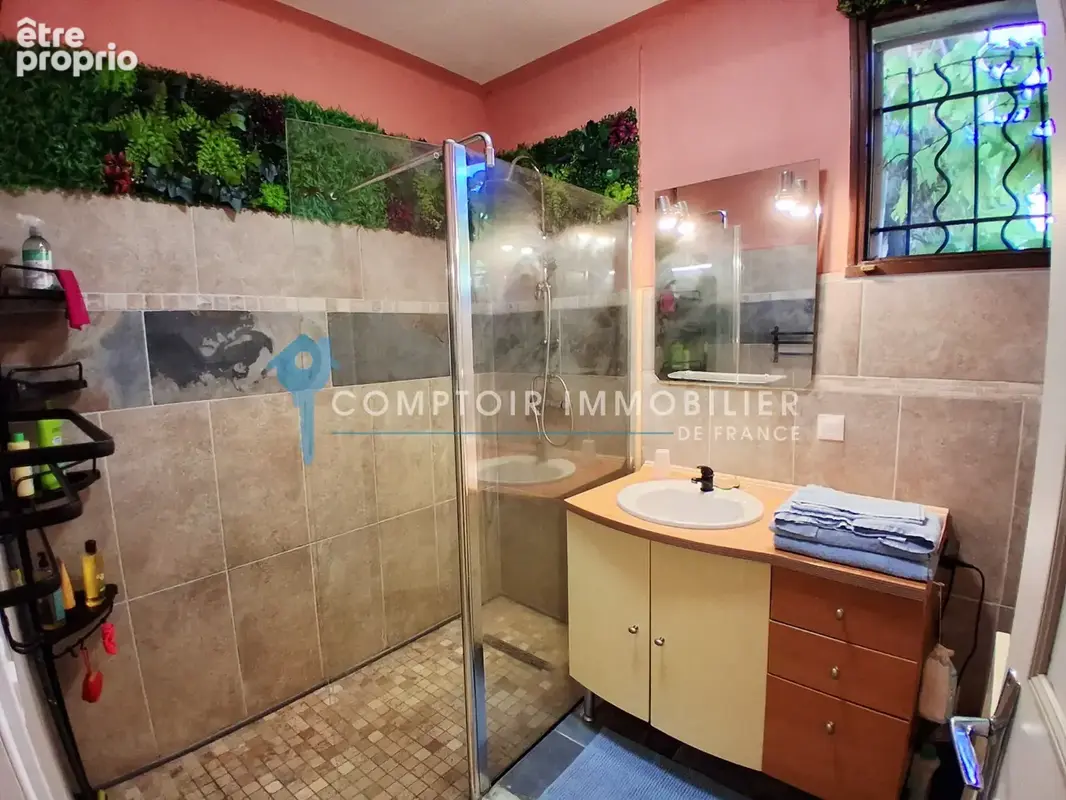 Dept 84 - Cavaillon - Maison d'environ 120 m2 sur 557 m2 avec garage - photo 7