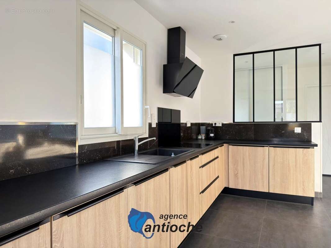 Maison à SAINT-XANDRE