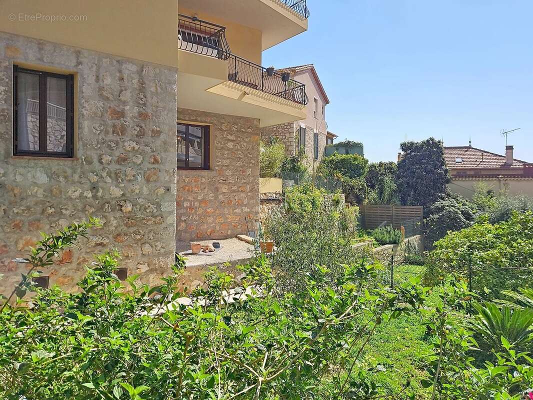 Appartement à VILLEFRANCHE-SUR-MER