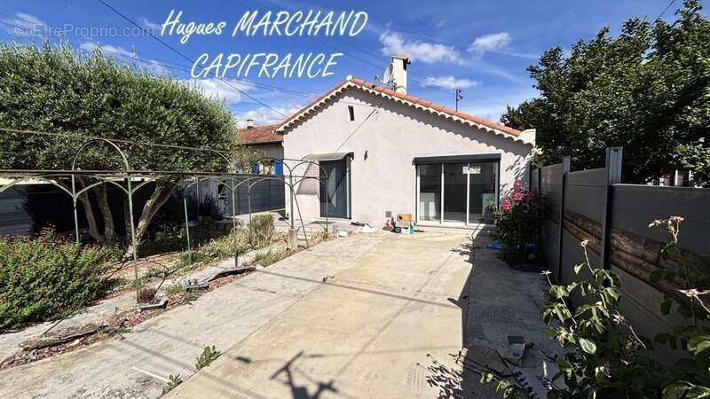 A vendre, en EXCLUSIVITE, BEZIERS (34500) maison de ville T3 avec jardin ! - photo 2