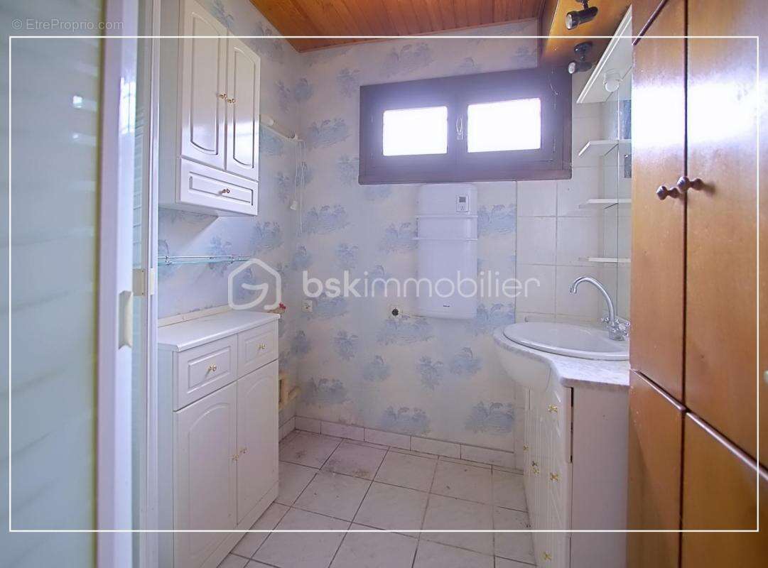 Maison à SAINT-PIERRE-DE-CHANDIEU