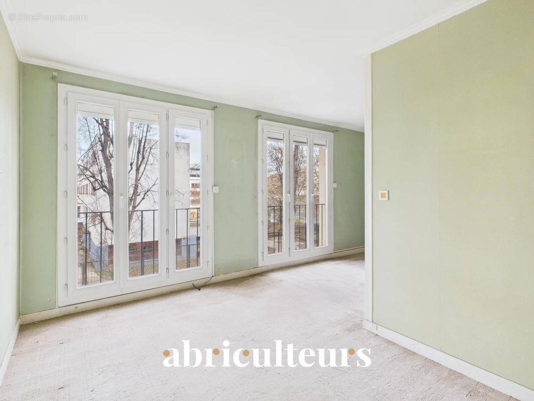 Appartement à PARIS-12E