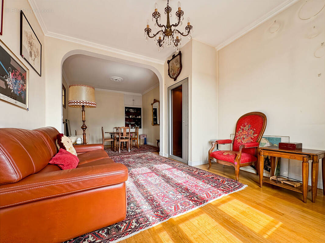 Maison à ROSNY-SOUS-BOIS