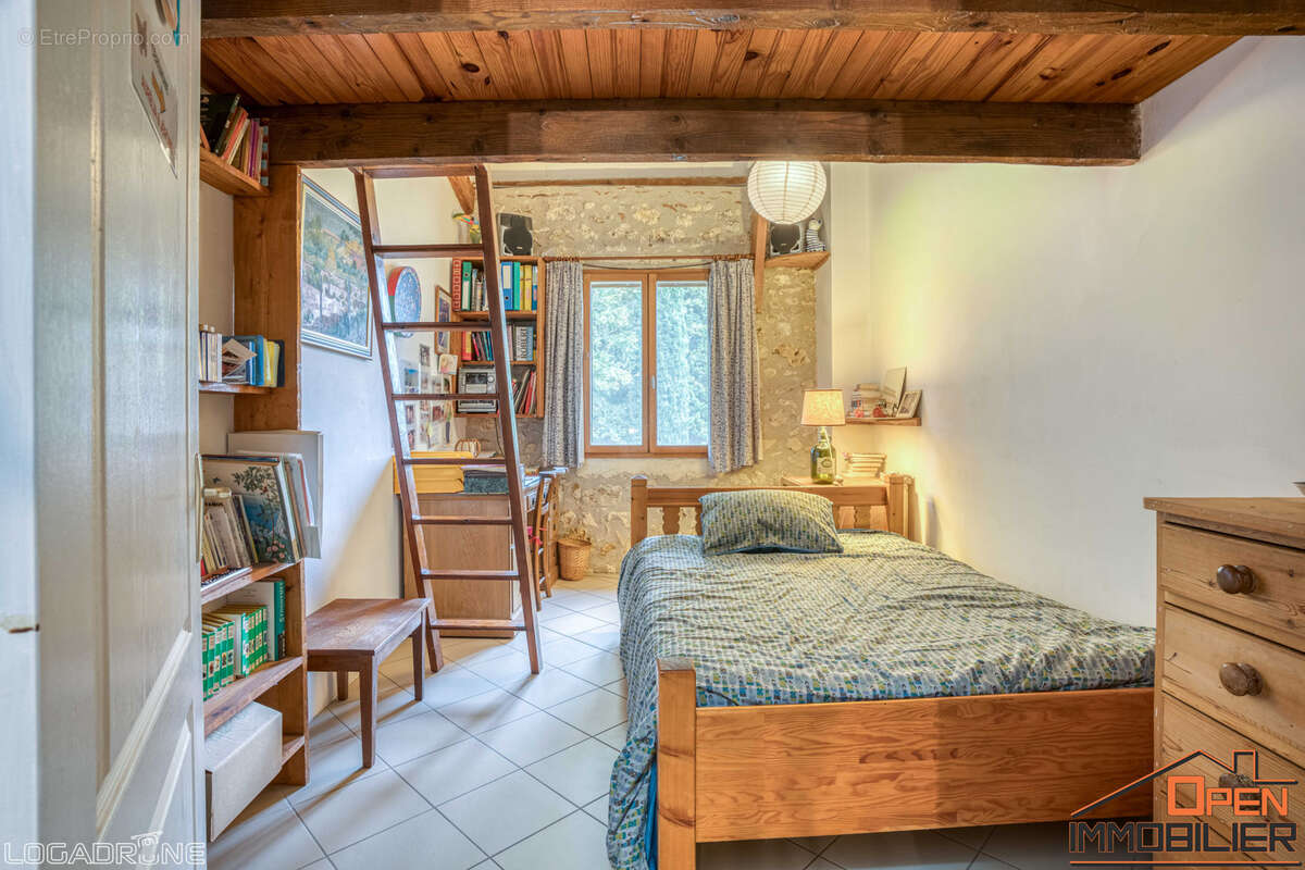 Maison à HAUTEFAGE-LA-TOUR