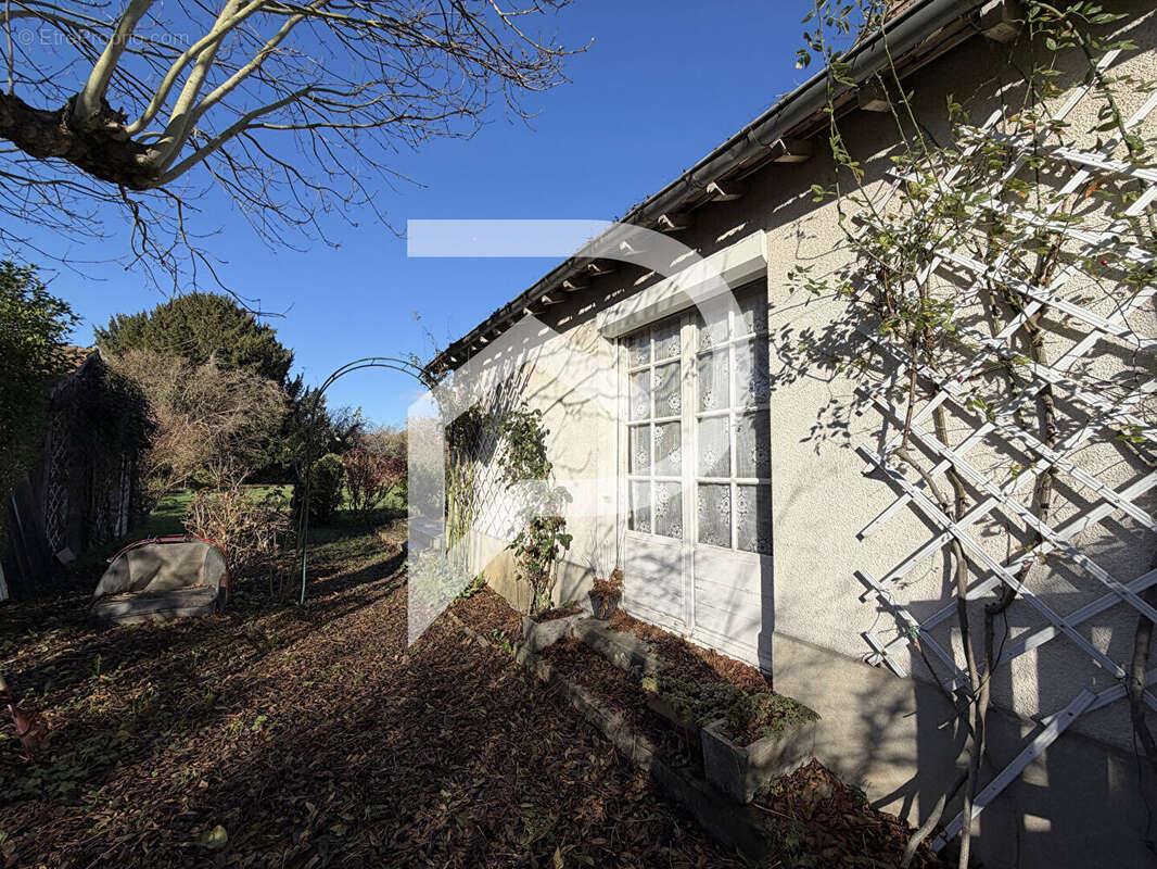 Maison à EZY-SUR-EURE