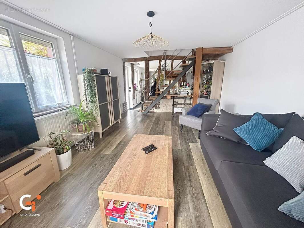 Maison à ANNEVILLE-AMBOURVILLE