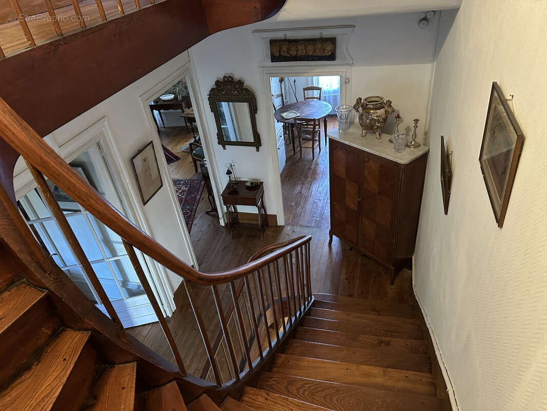 Maison à COGNAC