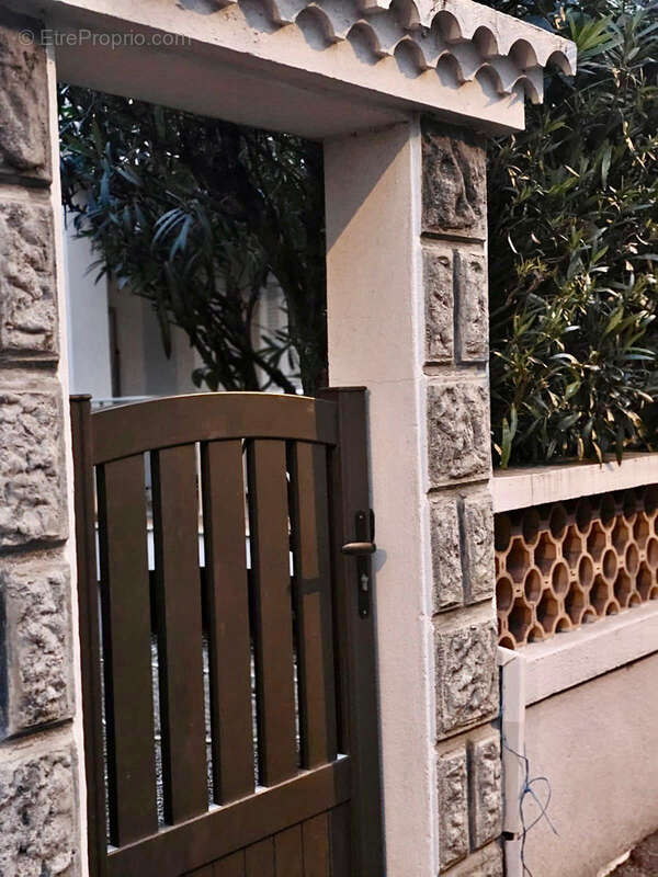 Appartement à ROQUEBRUNE-CAP-MARTIN