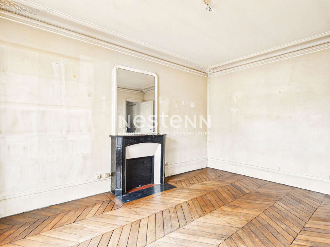 Appartement à PARIS-10E