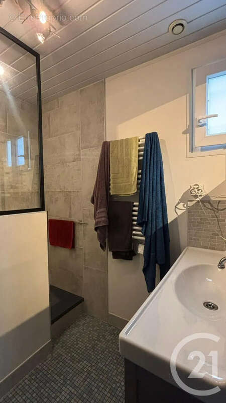 Maison 120 m² à Bois-Le-Roi  - photo 7