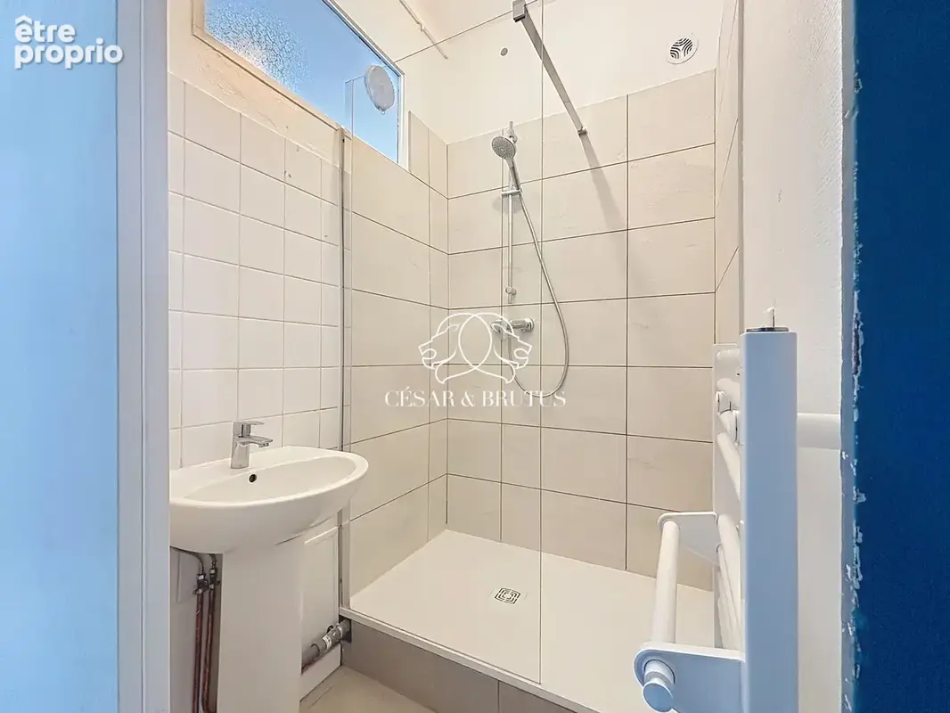 Appartement 2 pièces 49 m² à vendre à Lyon-8e (69008) - photo 5