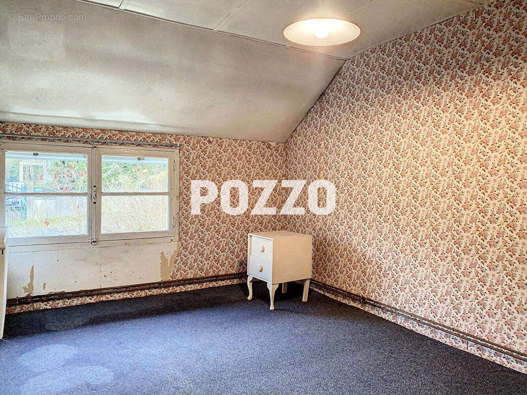 Maison à SAINT-JEAN-LE-THOMAS