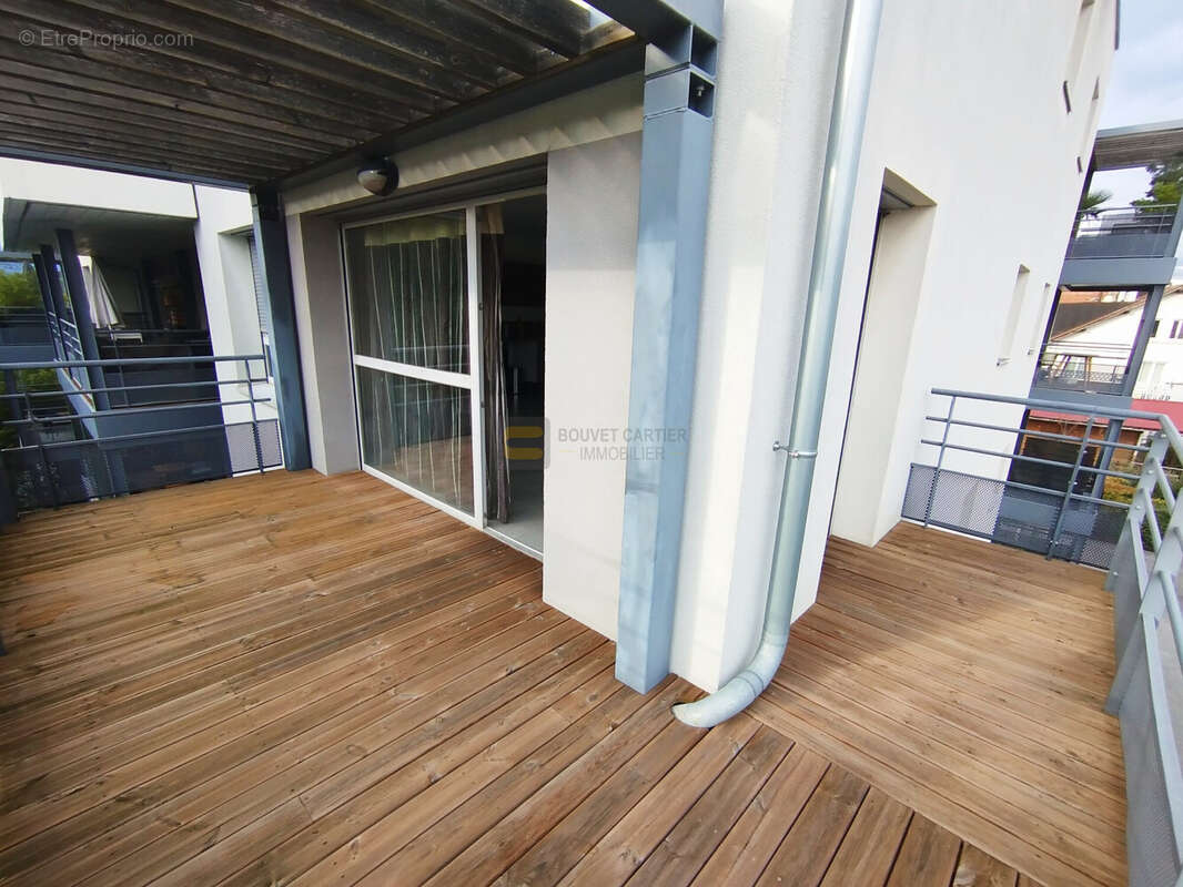 Appartement à SAINT-JULIEN-EN-GENEVOIS