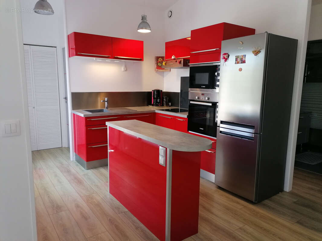 Maison à BAGNOLS-EN-FORET