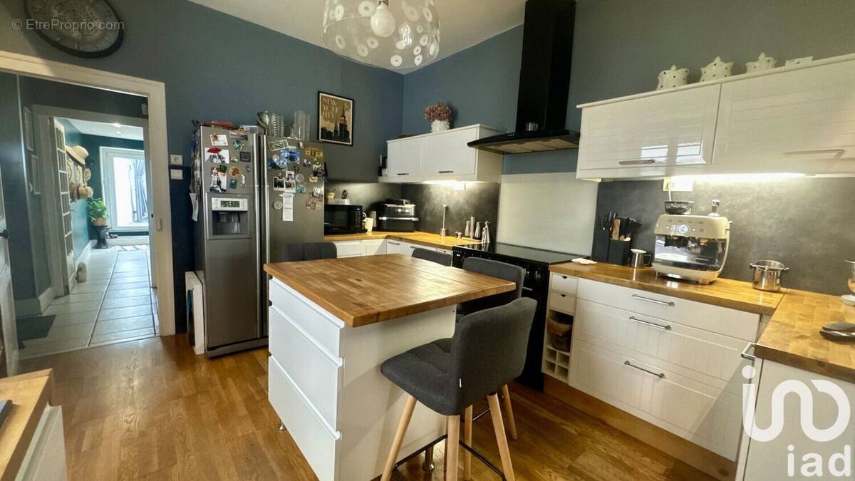 Photo 1 - Maison à LE PEAGE-DE-ROUSSILLON