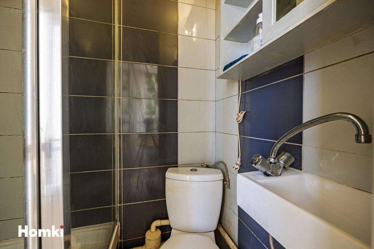 Appartement T2 de 28 m2 à Paris 75018, Rue Jean Robert - photo 9