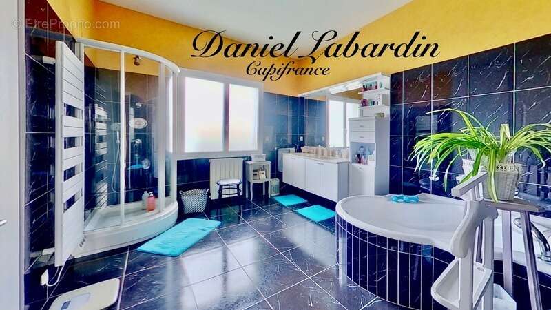 Maison à SAINT-PIERRE-SUR-DROPT