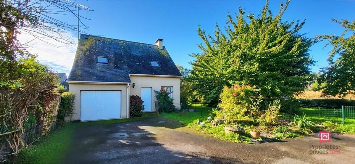 Maison à ROZ-SUR-COUESNON