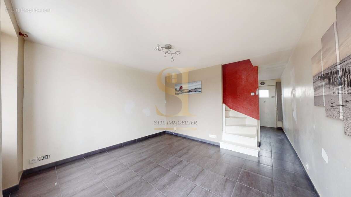 Appartement à SAINT-GERMAIN-LES-CORBEIL