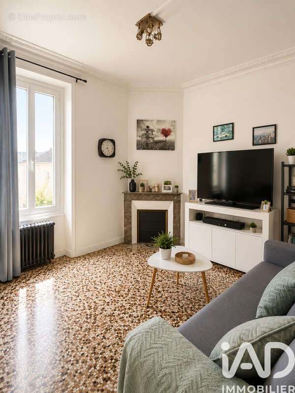 Maison 97 m² à Bourges  - photo 3