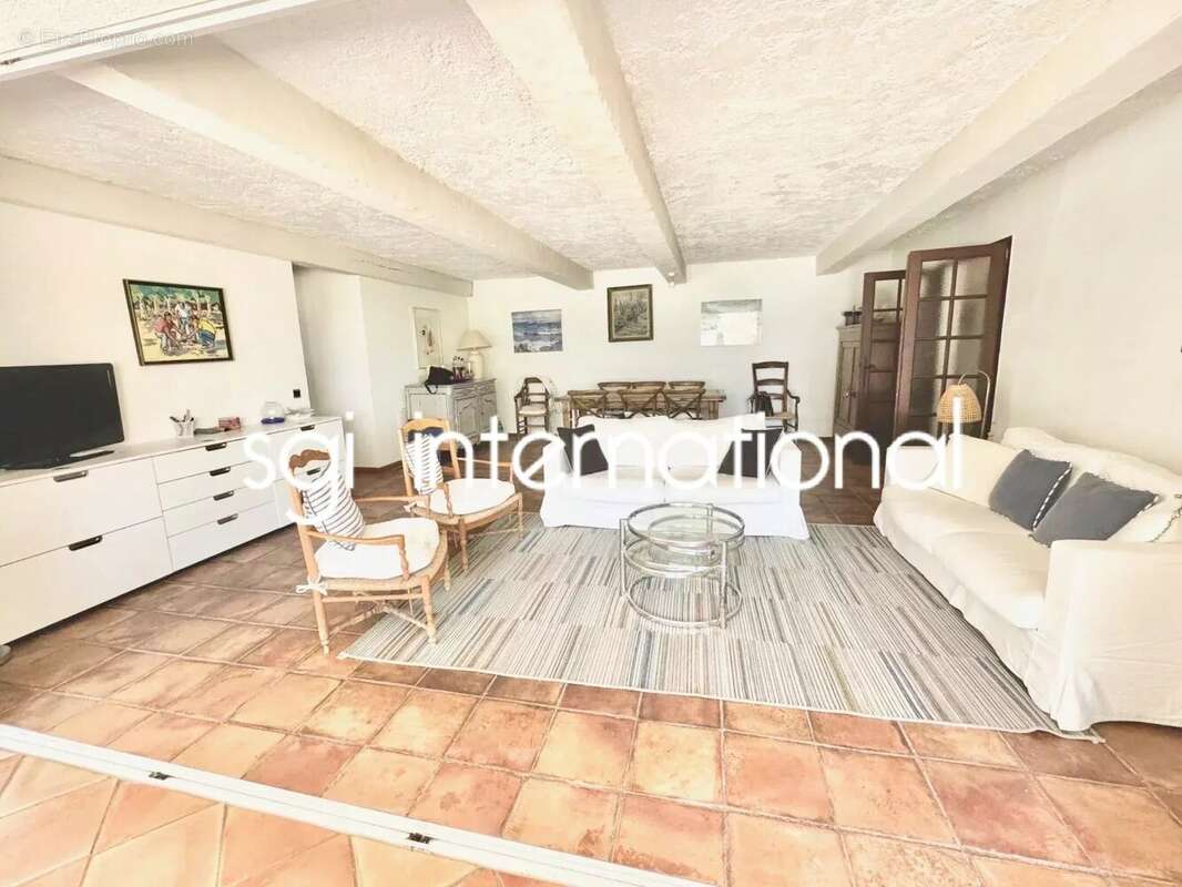 Maison à RAMATUELLE