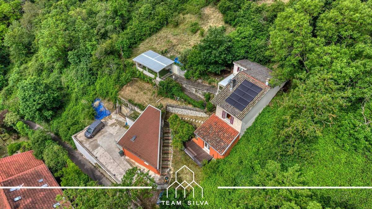 Maison 120 m² à Vienne  - photo 2