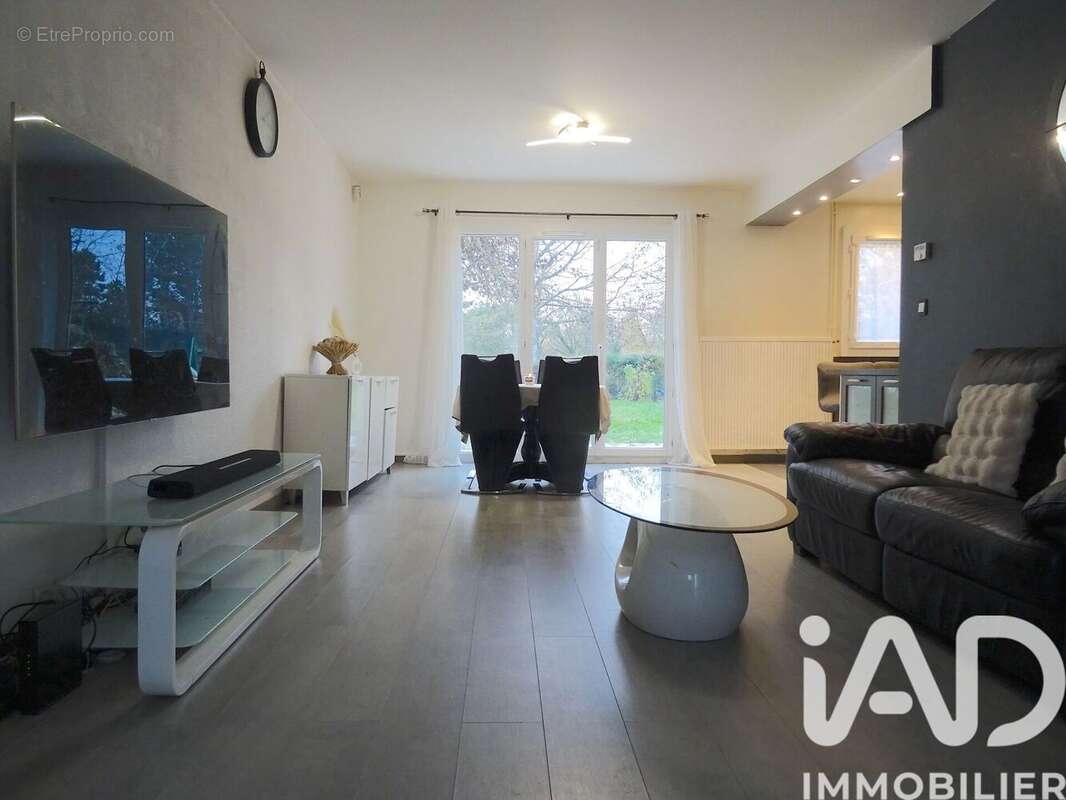 Photo 2 - Maison à BONDOUFLE