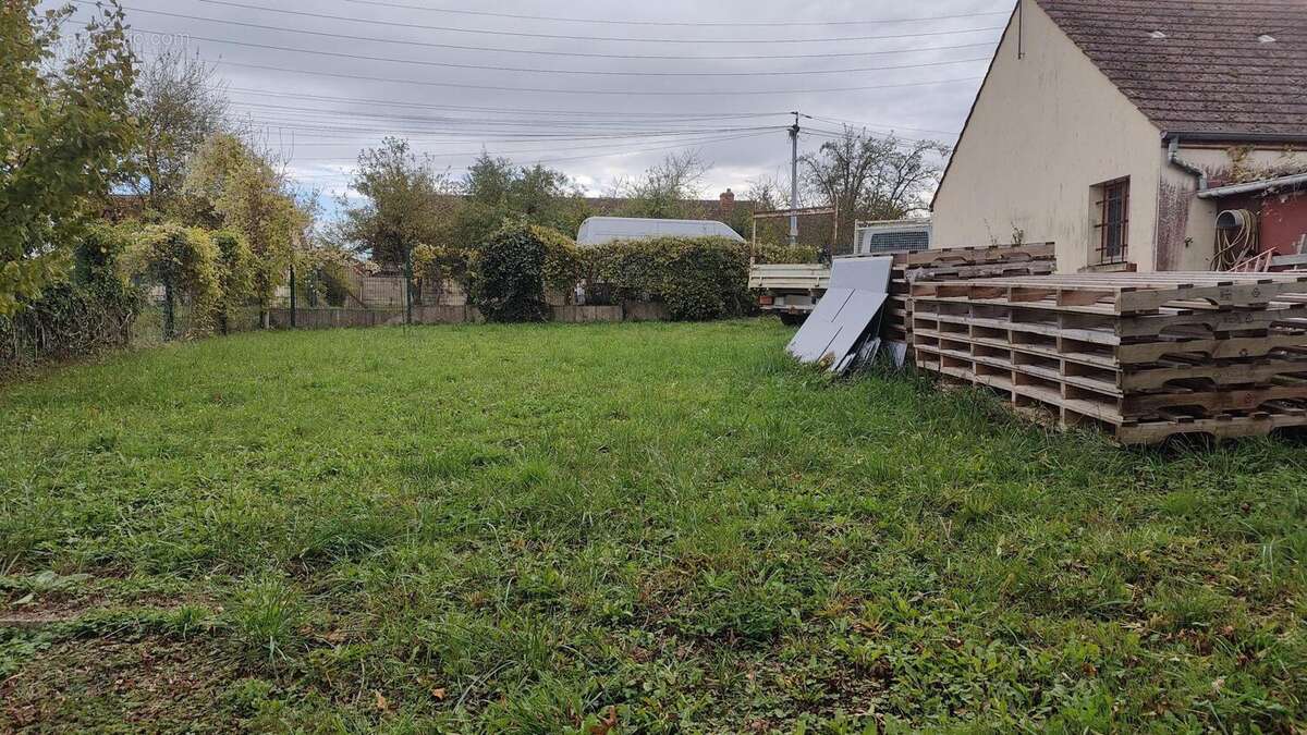 Photo 2 - Terrain à CHATEAU-THIERRY