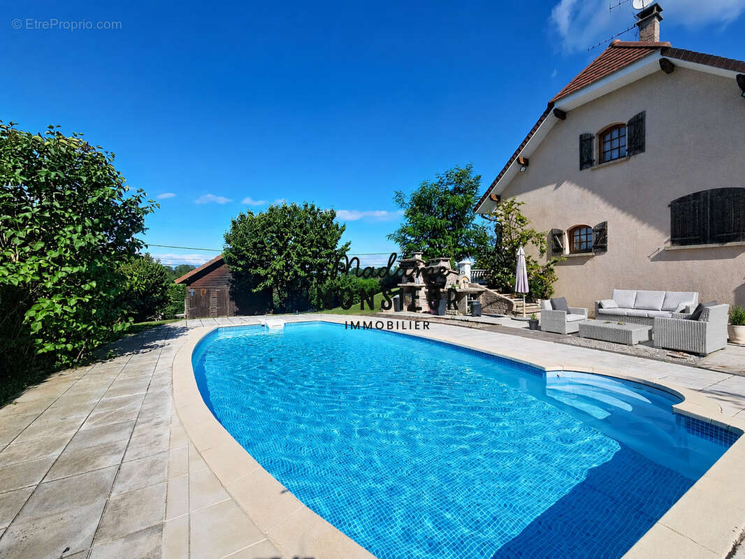 Maison à SAINT-SAVIN
