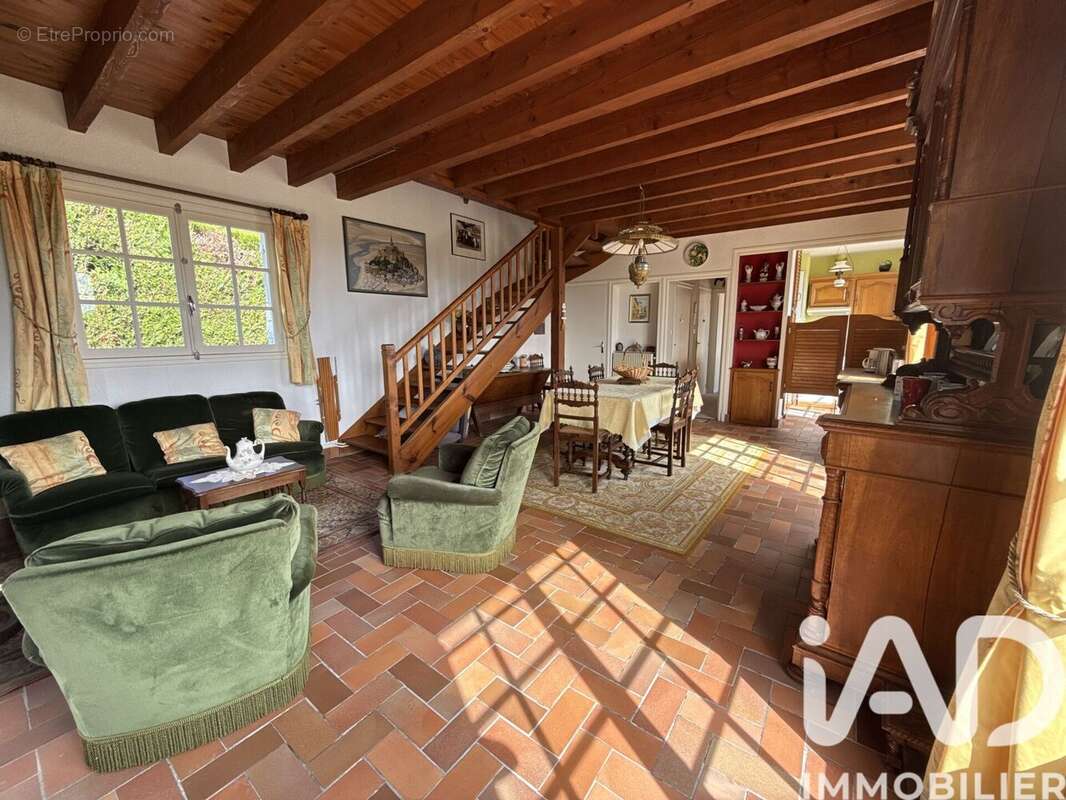 Photo 4 - Maison à SAINT-HAON-LE-VIEUX