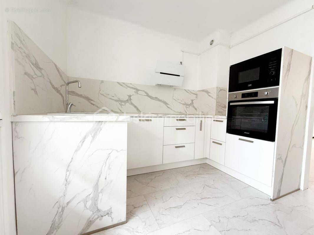 Appartement à BEZIERS