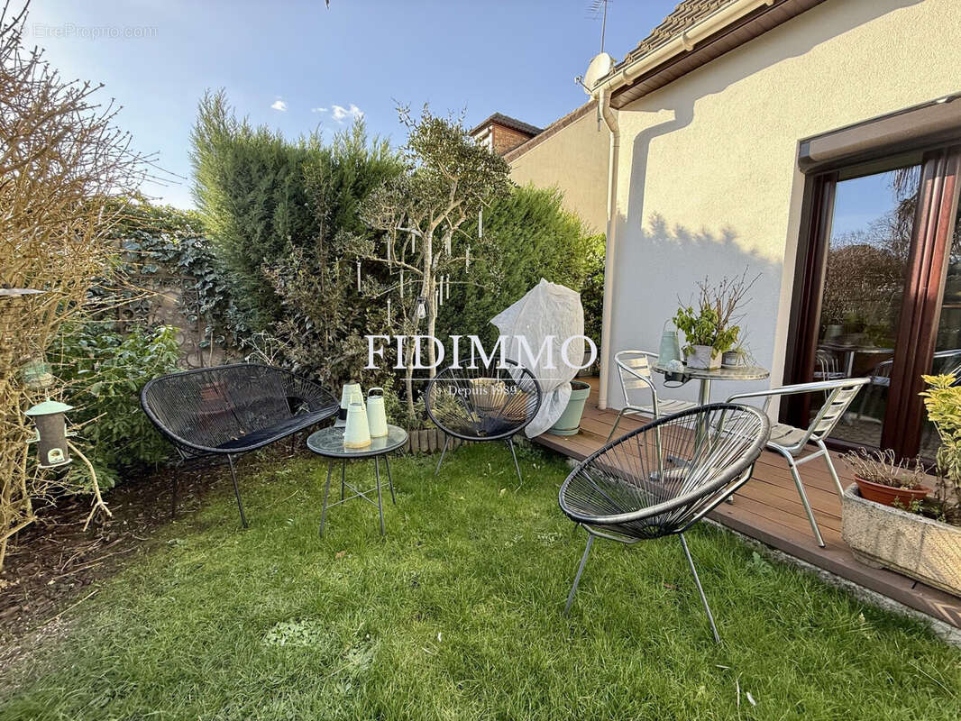 Maison à LE PLESSIS-TREVISE