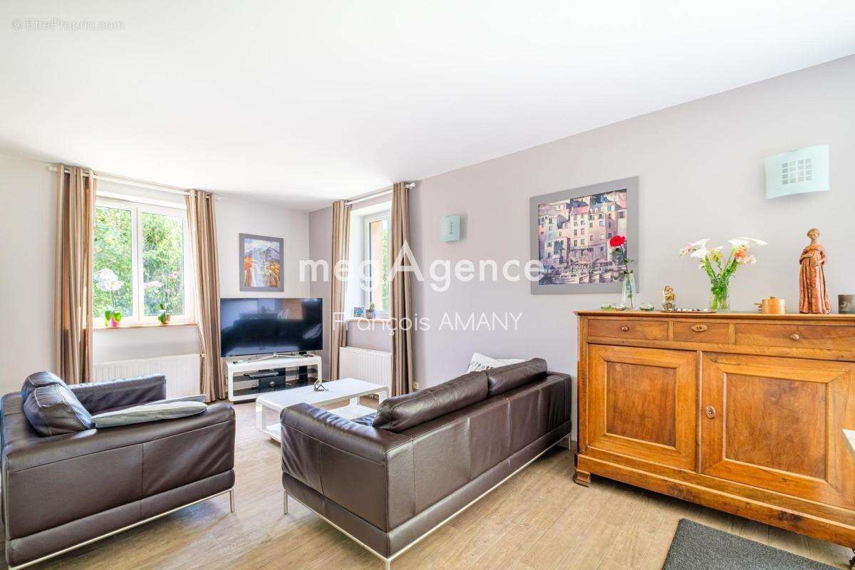 Appartement à DOMMARTIN